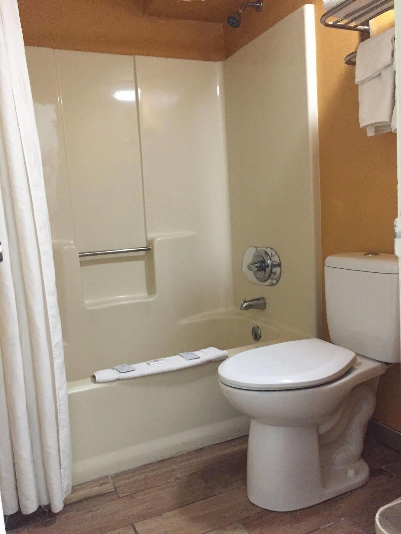 Parkway Inn Morristown Extérieur photo